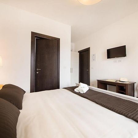 Salentoineout Bed and Breakfast Marina di Mancaversa Buitenkant foto