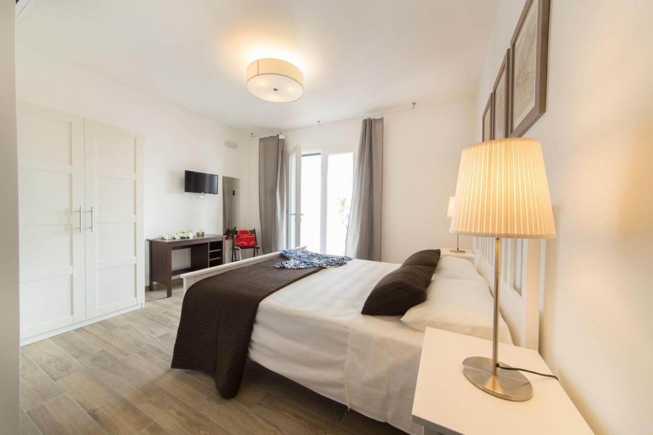 Salentoineout Bed and Breakfast Marina di Mancaversa Buitenkant foto