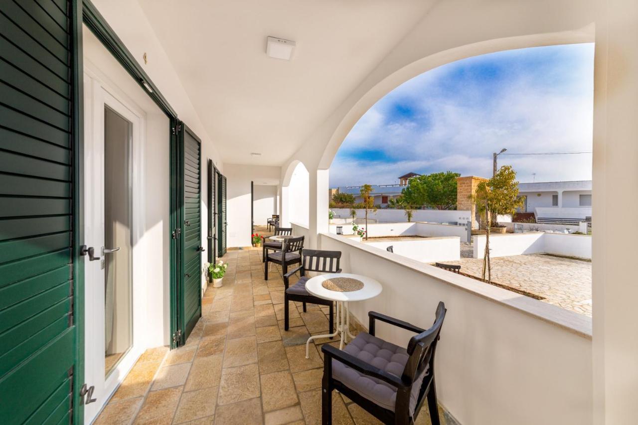 Salentoineout Bed and Breakfast Marina di Mancaversa Buitenkant foto