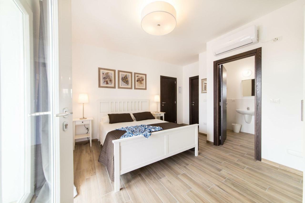 Salentoineout Bed and Breakfast Marina di Mancaversa Buitenkant foto