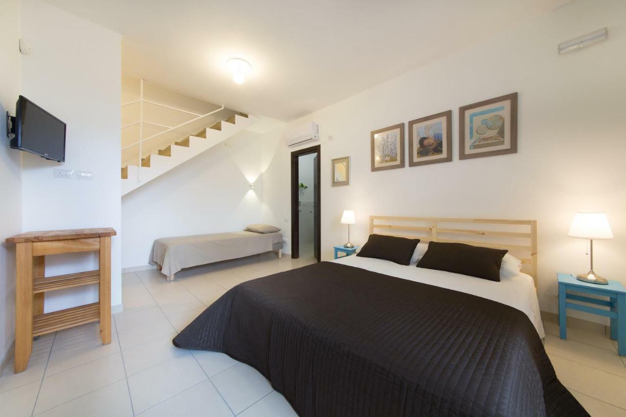 Salentoineout Bed and Breakfast Marina di Mancaversa Buitenkant foto